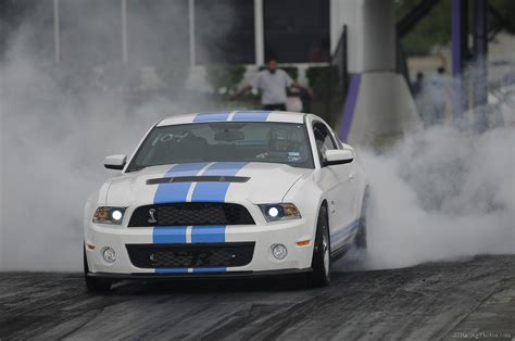 2010 Ford Mustang Shelby-GT500 Coupe 1/4 mile Drag Racing timeslip ...