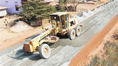 Wonderful Motor Grader Spreading Gravel Foundation Road Amazing