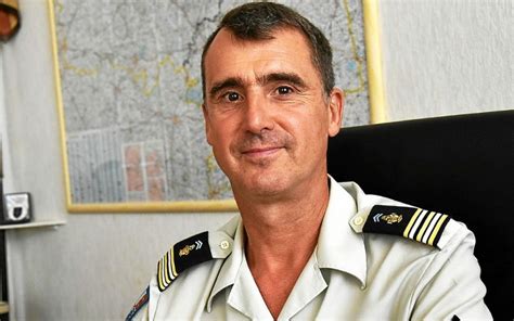 Saint Brieuc Le Lieutenant Colonel Dupuy Est Le Nouveau D L Gu