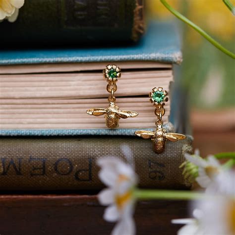 Alex Monroe | Nature inspired, organic jewellery handmade in England