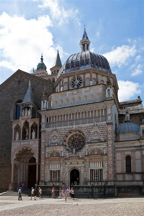 полюбившийся Бергамо | Italy travel, Places to visit, Europe travel