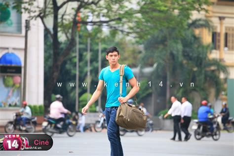 Nghẹt thở ngắm Hot Boy Nổi Loạn Hồ Vĩnh Khoa cởi áo khoe body