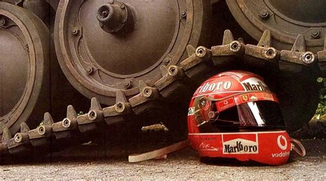 Un Tanque De Toneladas Y El Casco De Michael Schumacher Por Qu Los