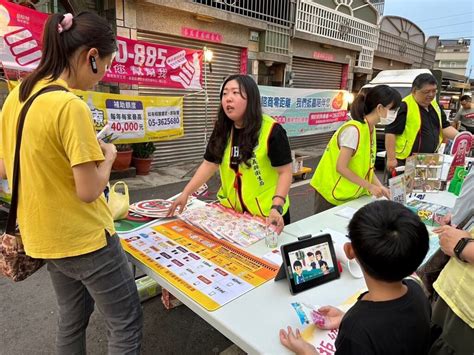 嘉縣衛生局朴子夜市擺攤「賣健康」 提升民眾對成癮防制、心理健康關注度 寶島日報