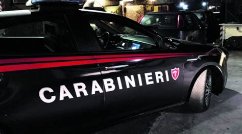 Bari 21enne Spara Al Petto Della Compagna E La Riduce In Fin Di Vita