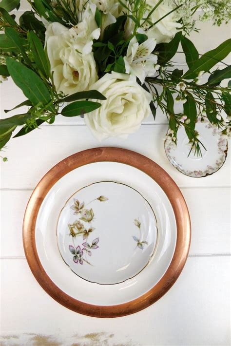 Rose Gold Glass Charger Plates Orlando Wedding And Party Rentals Glass Charger Plates Gold