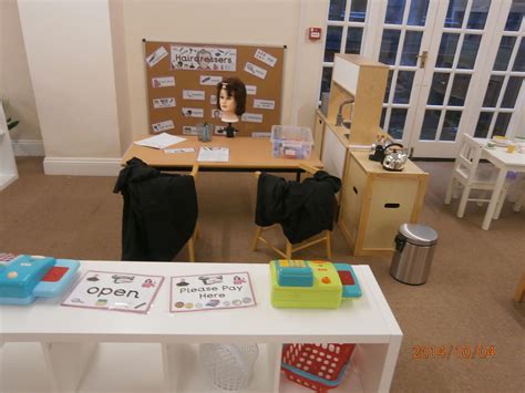 Role Play Area Hairdressers This Changes According To The Childrens