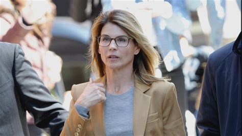 Lori Loughlin Indicted On New Charge In Admissions Scandal Details On