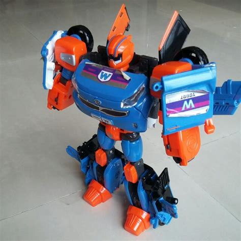 Tobot W, Toys & Games, Bricks & Figurines on Carousell