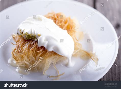 5,155 Azerbaijan dessert Images, Stock Photos & Vectors | Shutterstock