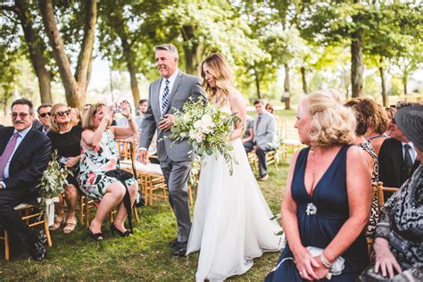 Wedding At Zingermans Cornman Farms In Michigan Rustic Barn And