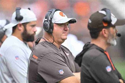 Cleveland Browns Coach Kevin Stefanski Endorses New England Patriots' Alex Van Pelt - Sports ...