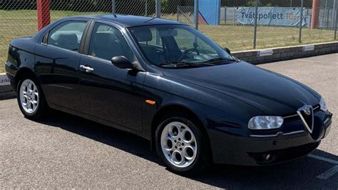 Modèle réduit Alfa Romeo 156 2 5 V6 24v 1997 Red Interior Black