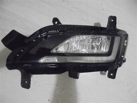 HYUNDAI TUCSON R 2019 LEWY HALOGEN DRL 92201D7600 9978007980