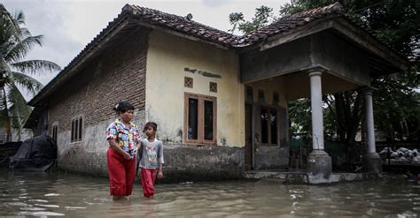 Banjir Merendam 4 Kecamatan Di Tangerang 4 751 KK Terdampak