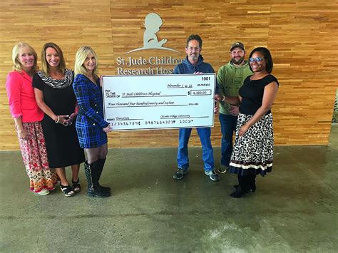 CV locals present check to St. Jude’s - Areawide News