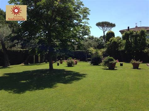 Vendita Villa Unifamiliare In Via Giuseppe Viner Forte Dei Marmi Buono