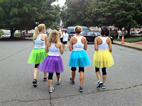 Cute Color Run Outfits