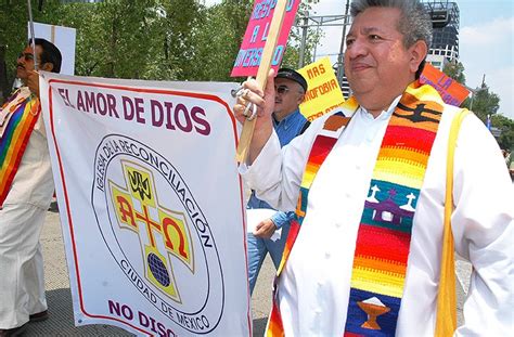 Photographia México Los pueblos y la marcha gay