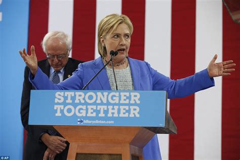 Bernie Sanders Endorses Hillary Clintons White House Bid Daily Mail