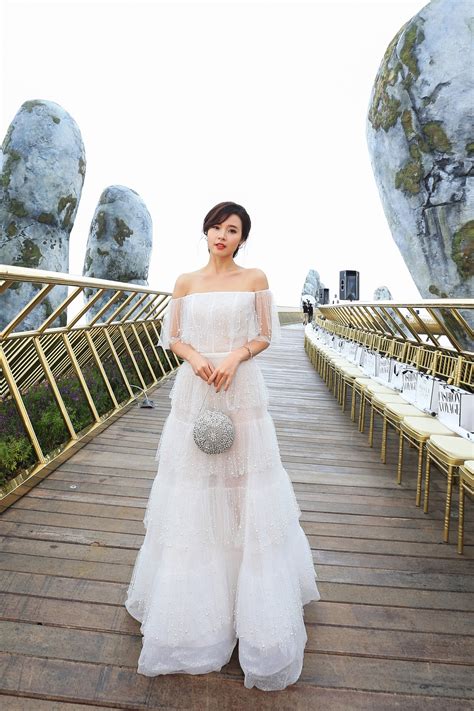 MIDU Danh sách hot girl đời đầu còn 2 nàng giữ vững phong độ nhan sắc style ngày càng thăng hoa