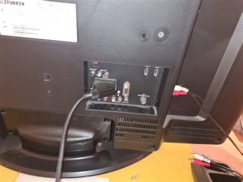 Wie kann ich den Laptop verbinden mit den Fernseher? (Computer, Technik