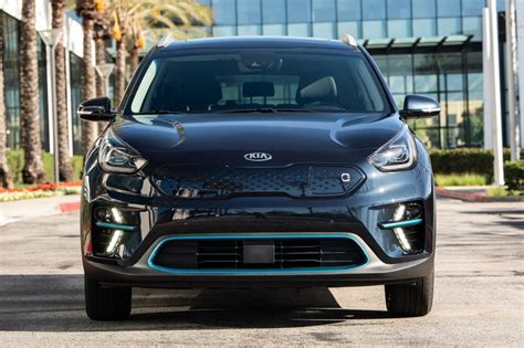 2020 Kia Niro EV Review & Ratings | Edmunds