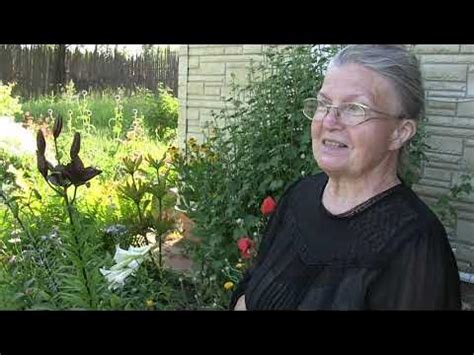 Лилия Маскара и миксбордер. - YouTube