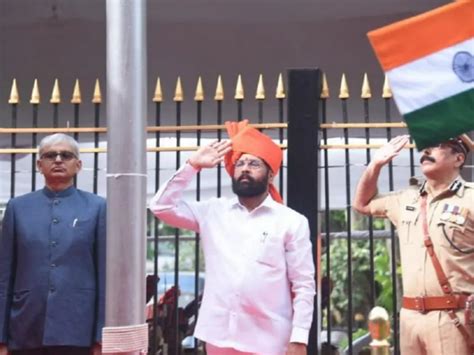 Maha Cm Eknath Shinde Hoists National Flag At Mantralaya On Th