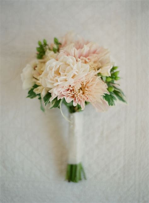 Floral Art Xoxo Kissthegroom Fresh Flowers Bridal