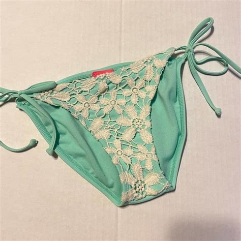 Xhilaration Swim Nwt Xhiliration Swim Bottom Womens Xs Lace Crochet Green Cream Bikini