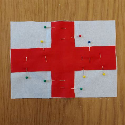 How to Make England Flag Bunting | Hobbycraft