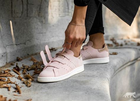 8 3 mà cho hội con gái xem đống sneaker màu nude này đảm bảo cô nào cũng hú hét đòi mua ngay