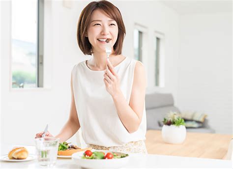 食欲がないときの栄養補給の方法とは？食欲不振時に摂りたい栄養や食べ物を紹介｜がんばるあなたに。疲れの情報局｜アリナミン