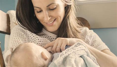 4 Breastfeeding Mistakes New Mothers Should Avoid Lifeberrys