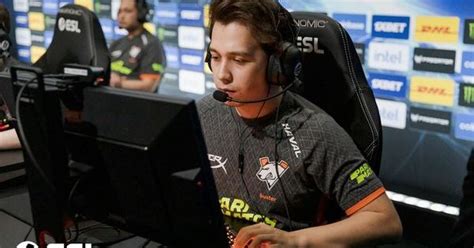 Virtus pro покинула BLAST Premier Fall Showdown 2021