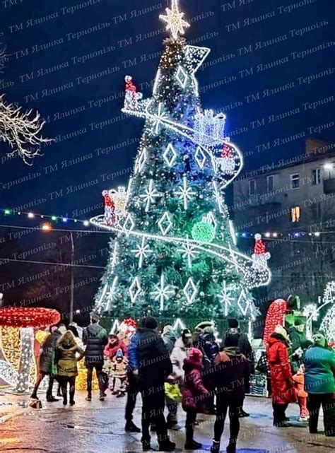 | большие уличные елки, елка искусственная, елки искуственные, купить ...