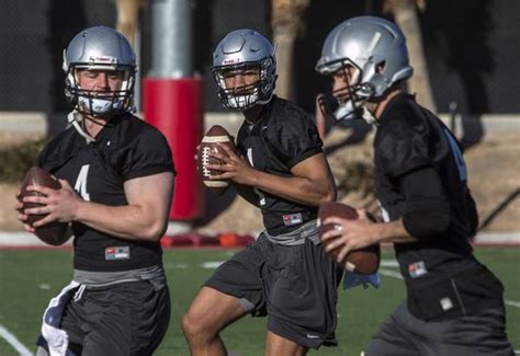 Unlv Quarterbacks To Take Center Stage At Spring Showcase Las Vegas