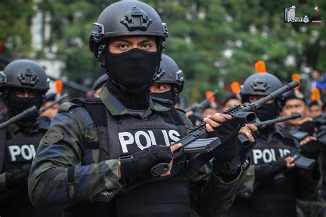 tiger platoon briged tengah pga polis diraja malaysia