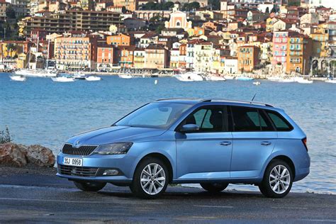 Fiche Technique Skoda Fabia Combi 1 2 TSI 110 2017