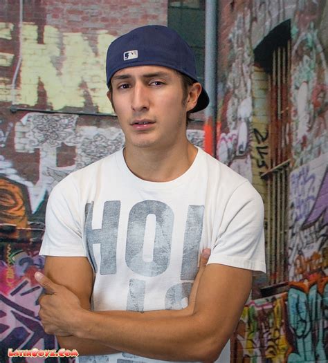 Porno Gay Online LatinBoyz Gustavo