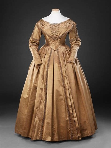 Début Des Années 1840 Robe De Jour Historical Dresses 1840s Dress