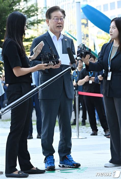 쌍방울그룹 대북 송금 의혹 관련 검찰 출석하는 이재명 대표 네이트 뉴스