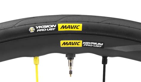 Capovelo Mavic Brings Tubeless Technology To Comete Cosmic