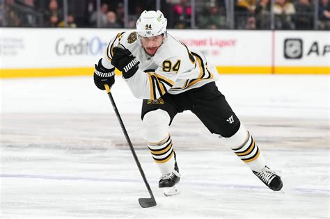 Bruins’ Jakub Lauko, NHL trade deadline stress and fourth-line pressure ...