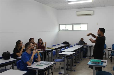 Curso De Libras Da Semec Retoma As Atividades 180graus O Maior