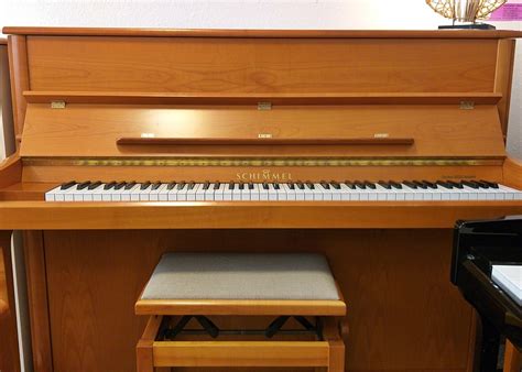 Gebrauchte Klaviere Piano Becker