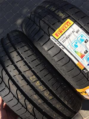 Pirelli P Zero 225/45 R17 94 Y (PZ4), XL, *, S.C. » Oponeo