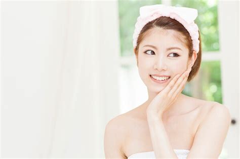 新常識？化粧水は温めると効果大 今日の注目を紹介！ ママニュースアンテナ ママテナ