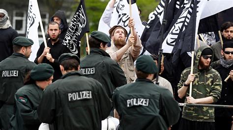 Extremismus Islamistischer Polizist Observierte Auch Salafisten Welt